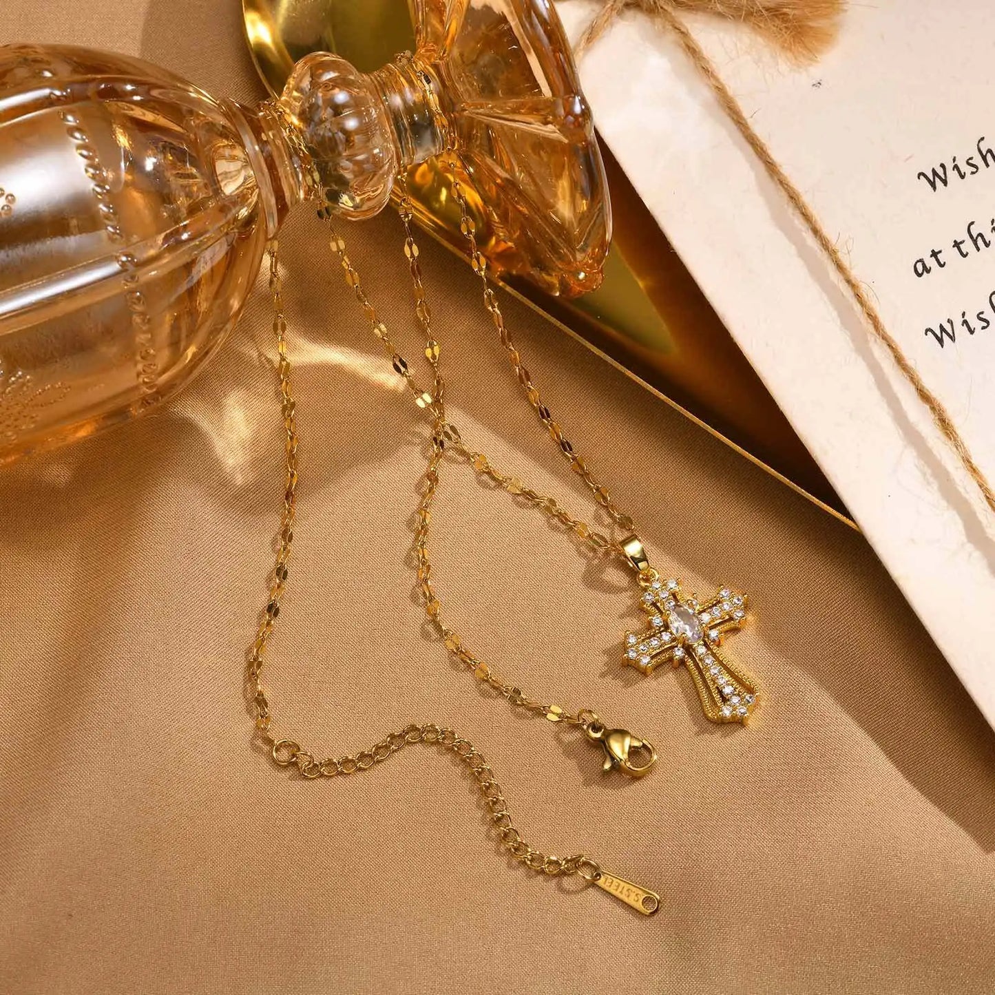 Christian Religion Necklaces for Women Men, Zircon Cross Pendant Charm Necklace, Classic Gold Plated Jewelry