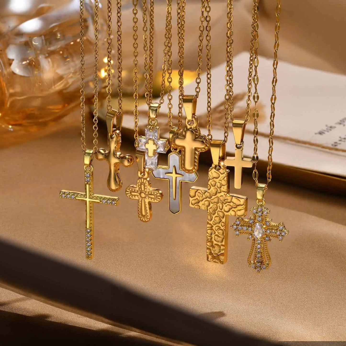 Christian Religion Necklaces for Women Men, Zircon Cross Pendant Charm Necklace, Classic Gold Plated Jewelry