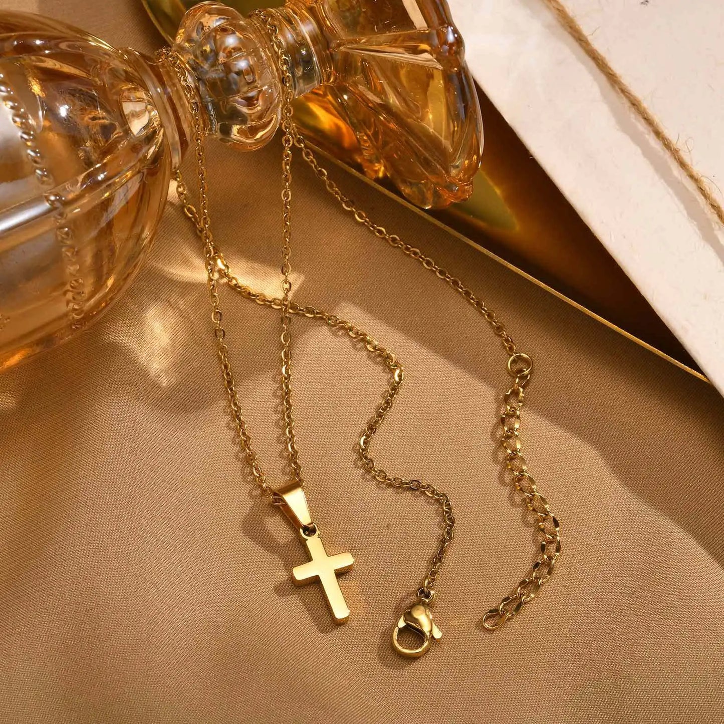 Christian Religion Necklaces for Women Men, Zircon Cross Pendant Charm Necklace, Classic Gold Plated Jewelry